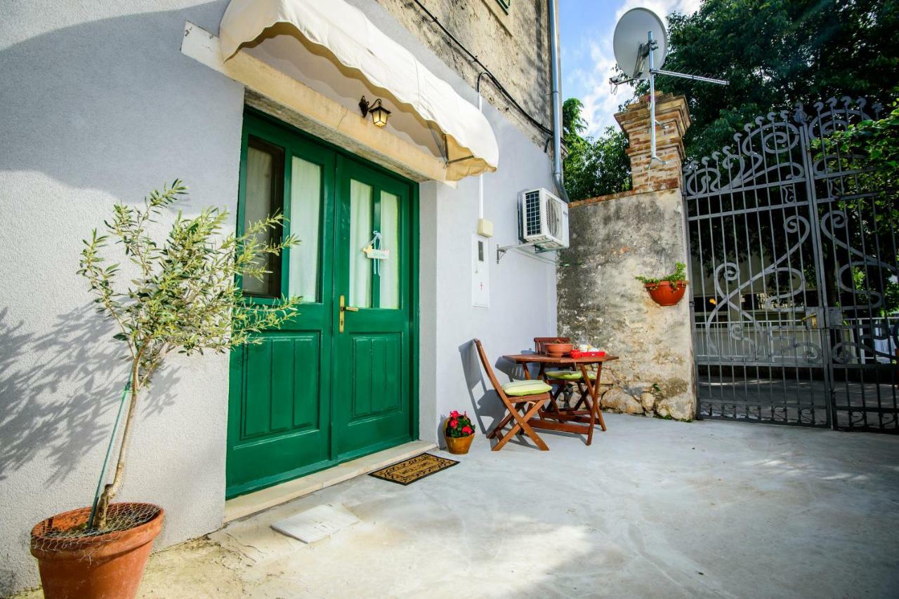 Rustica Apartments Sibenik Exterior photo