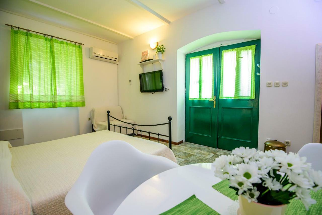 Rustica Apartments Sibenik Exterior photo